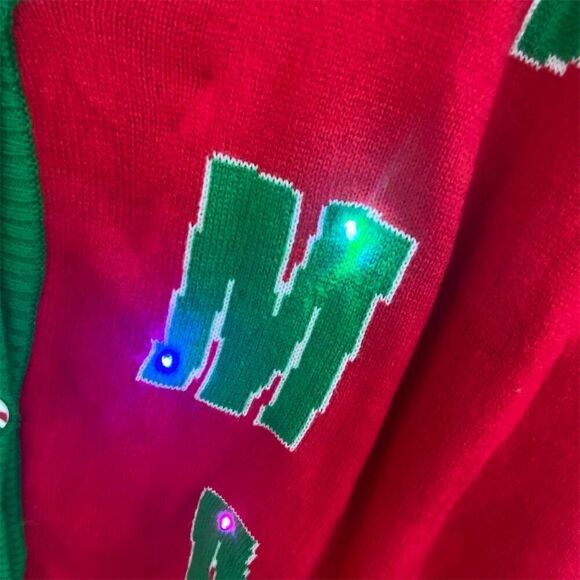 Rockin' Around Women's 2XL Light-Up Christmas Cardigan Sweater - Picture 6 of 13